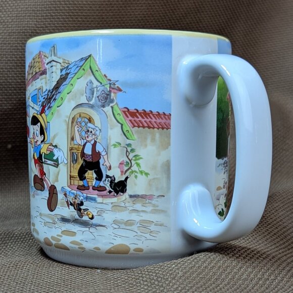 Vintage Walt Disney Animated Classics PINOCCHIO Mug Disneyland World Parks - Picture 3 of 10